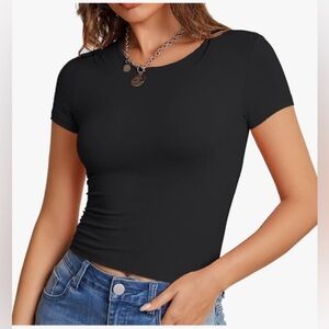Black Fitted Crew Neck Short Sleeve Tee